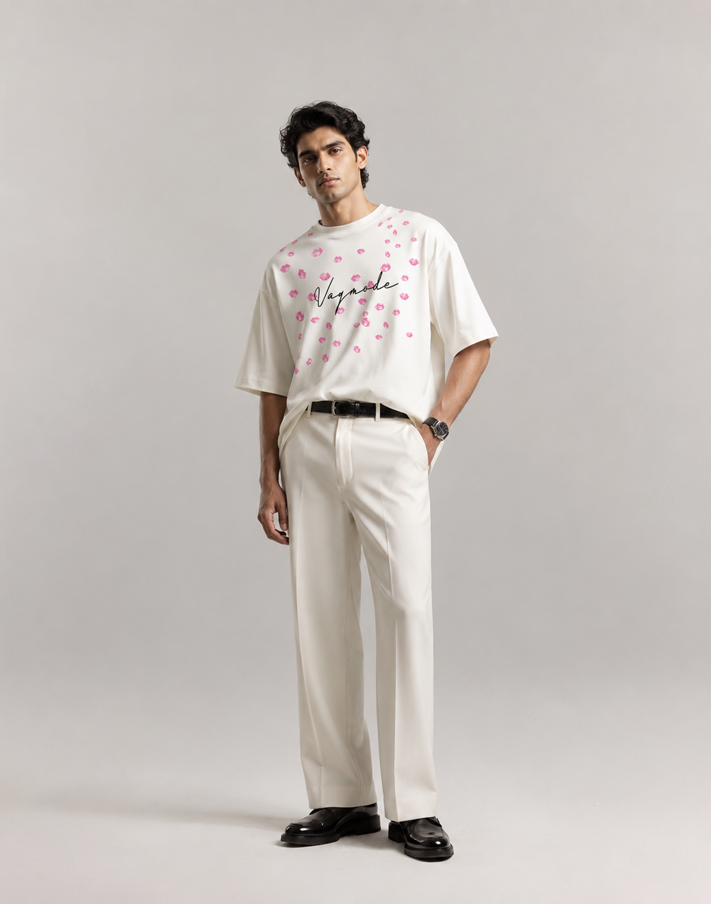 Kisses tee